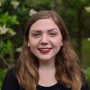Meet your Posher, Liza claire